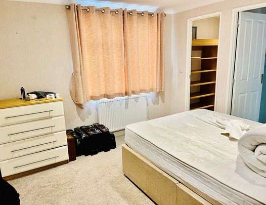 South Coast Road, Peacehaven - Photo 1