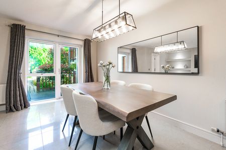 Brennanstown Square, Cabinteely, Dublin 18, D18 F903 - Photo 3