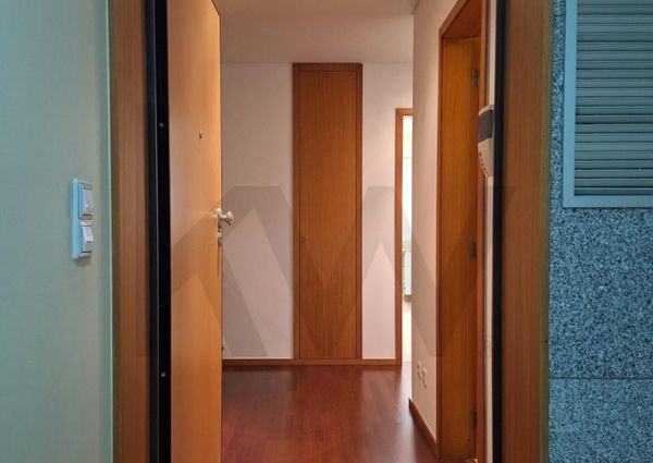 Apartamento T3 em Porto
