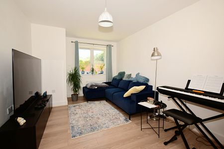 3 bedroom terraced house to rent - Photo 4