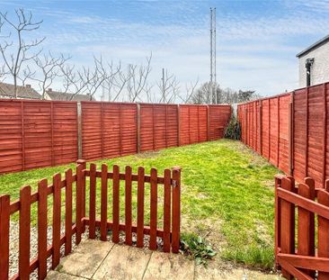 3 bedroom terraced house to rent - Photo 5