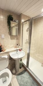 Norton House 36A 3 Cardigan Road, Leeds, LS6 3AG - Photo 4