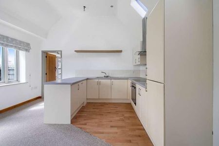 Fields Road, Chedworth, Cheltenham, Gloucestershire, GL54 - Photo 4