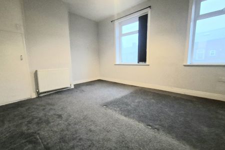 Irving Street - Photo 3