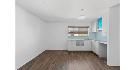 Bright, Low-Maintenance Living in the Heart of Balmoral + Water Bills Included! - Photo 5