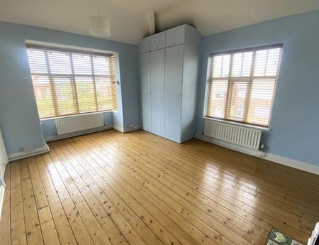 3 Bedroom End Terrace To Let - Photo 5