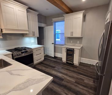 For Lease - 16 Cedar Avenue Unit# 1, Hamilton, Ontario - Photo 6