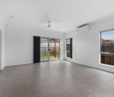 Modern and Spacious Property in Pimpama - Your Perfect Home Awaits! - Photo 1