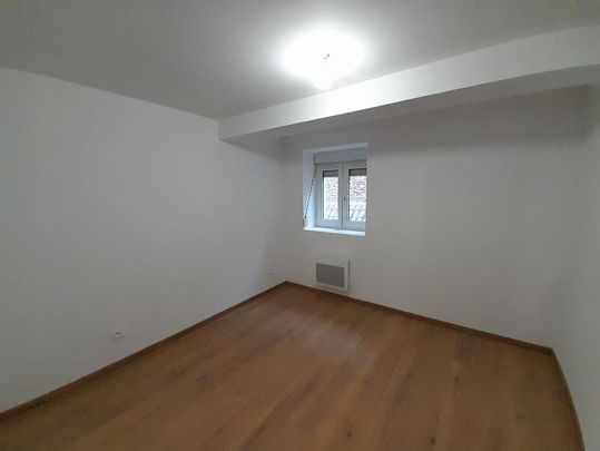 Location Appartement 2 pièces 30m² CHALON SUR SAONE 71100 - Photo 1