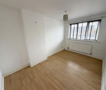 Christleton Close, Prenton - Photo 5
