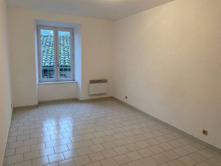 Location appartement 3 pièces 80.7 m² à Vogüé (07200) - Photo 2