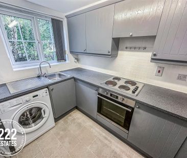 Sidings Court - Warrington - WA1 - Photo 4