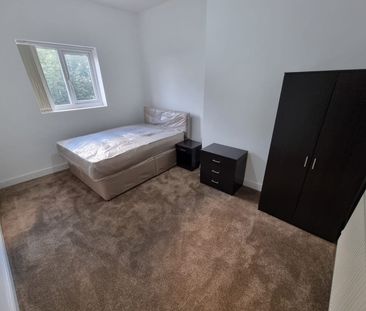 Room in a Shared House, Deane Road, L7 - Photo 5