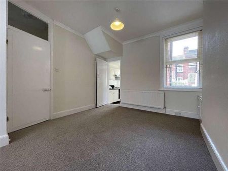 Churchill Road, Exeter, Devon, EX2 - Photo 5