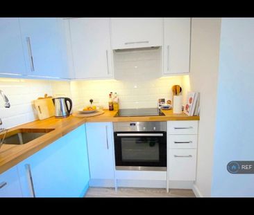 1 bedroom flat to rent - Photo 6