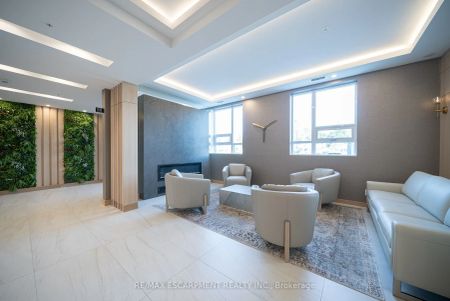 34 Norman Street #502 - Photo 2