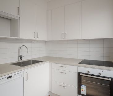 Orrestaslingan 25, Bandhagen - Photo 3