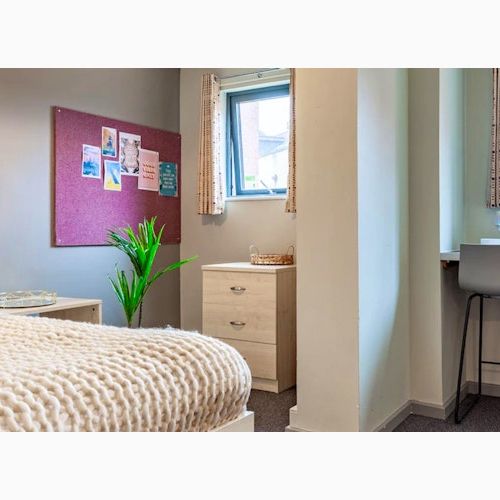 2 Bedroom flat - Photo 1