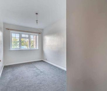 Chesham, Buckinghamshire, HP5 - Photo 3