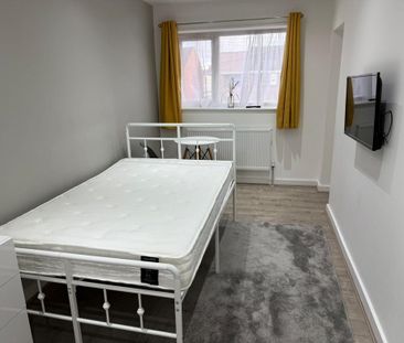 1 bedroom semi-detached house to rent - Photo 6