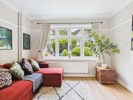 Merton Hall Gardens, Wimbledon, SW20 - Photo 3