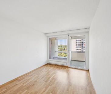 Schöne 4.5-Zimmer-Wohnung im Thoracker - Photo 3