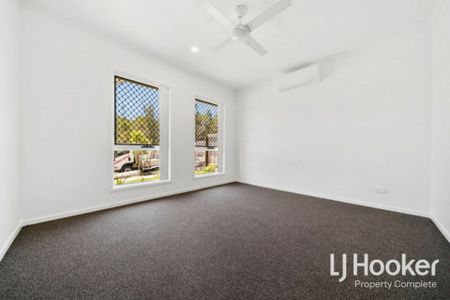 MALLEE POCKET LOCATION - TWO LIVING ZONES - GREAT SIZE YARD - Photo 3