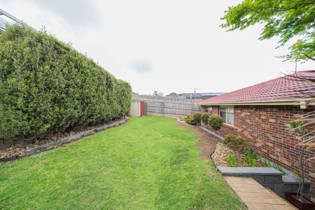 Northside Berwick Family Home - Photo 3