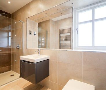 5 bedroom semi-detached house to rent - Photo 2