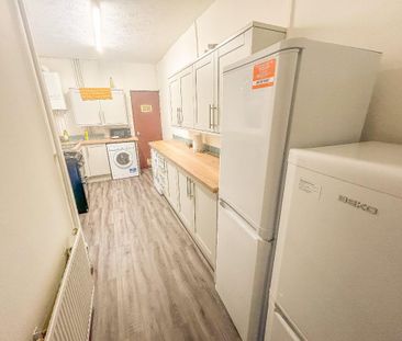 Stow Hill, Treforest, Pontypridd - Photo 6