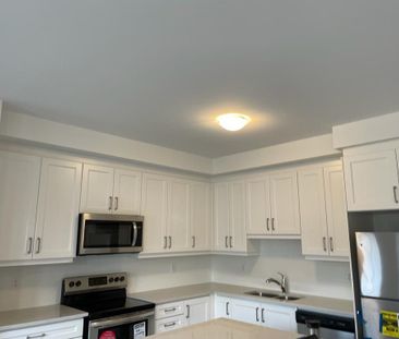 For Lease - 77 Keppel Circle, Brampton, Ontario - Photo 1