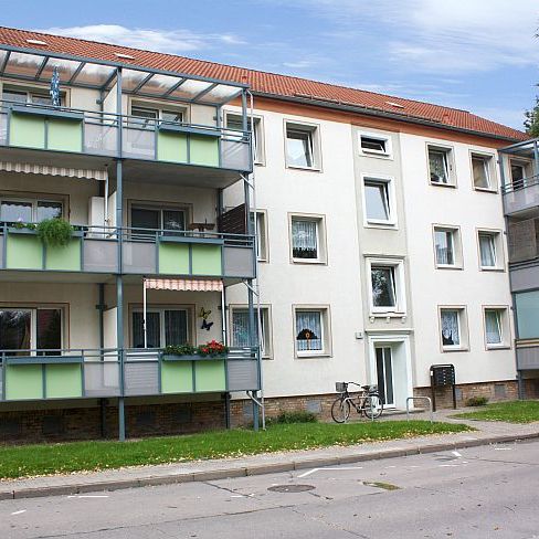 + 2 Zimmer mit großem Balkon + - Foto 2