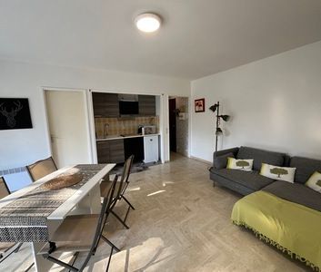 Location Appartement 2 pièces 38m² BANDOL 83150 - Photo 4