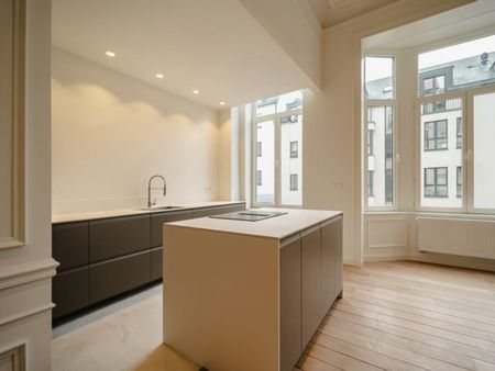Appartement te huur - Foto 2