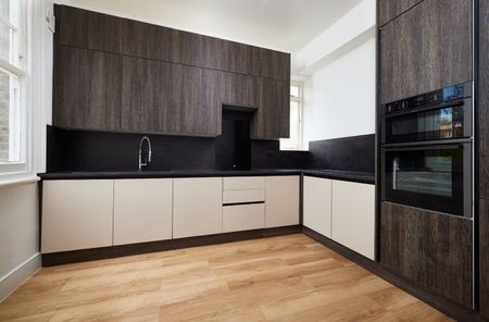 4 Bed Semi-Detached House, Lanercost Road, SW2 - Photo 4