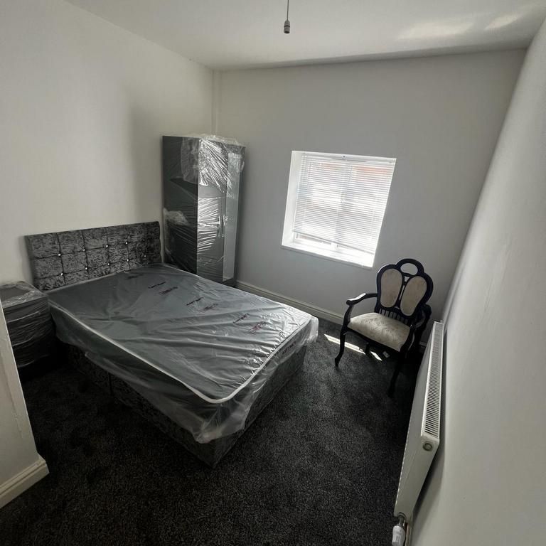 4 bedroom house share to rent - Photo 1