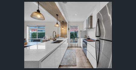 For Lease - Modern Family Home in a Prime Truganina Location - Photo 5