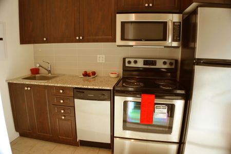 For Lease - 215 Fort York Boulevard Unit# 2306, Toronto, Ontario - Photo 5