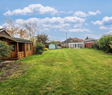 2 bedroom detached bungalow to rent - Photo 1