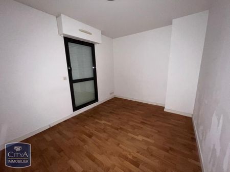 Location Appartement 2 pièces 45m² LAVAL 53000 - Photo 3