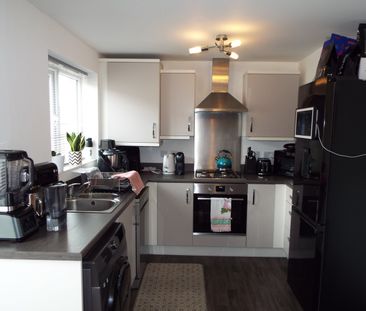 First Oak Drive, Clipstone Village, NG21, Mansfield - Photo 4