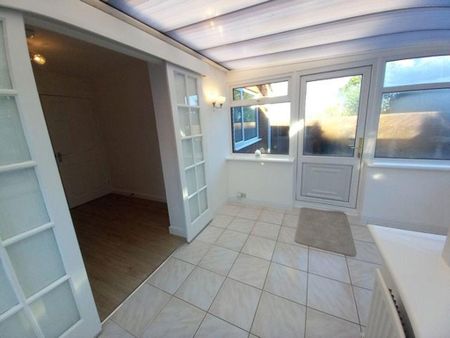 2 bedroom detached house to rent - Photo 4