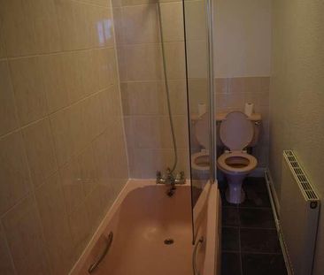 Spencer Square, Ramsgate, CT11 - Photo 2