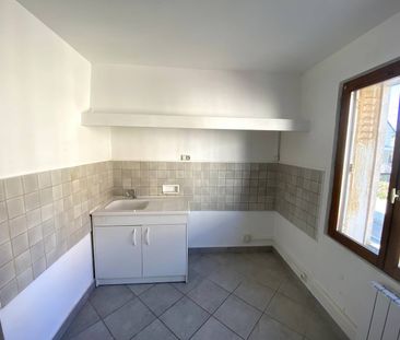 Location Maison 2 pièces 63m² - Photo 2