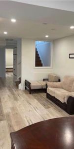 For Lease - 531 Woodspring Avenue Unit# Basemen, Newmarket, Ontario - Photo 4