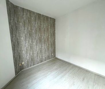 Location Appartement 3 pièces 53m² CAUDEBEC LES ELBEUF 76320 - Photo 6