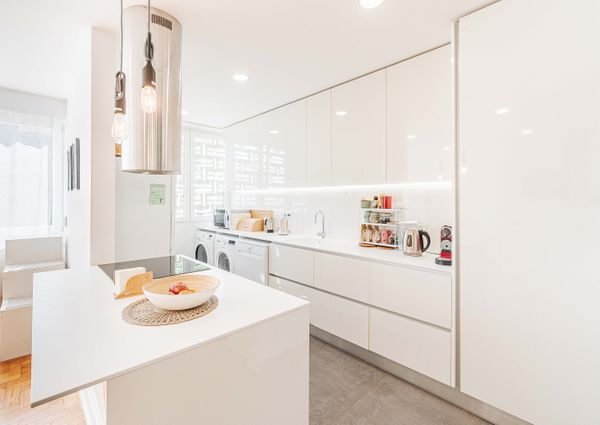 APARTAMENTO T2+1 NA AV ESTADOS UNIDOS DA AMÉRICA - LISBOA