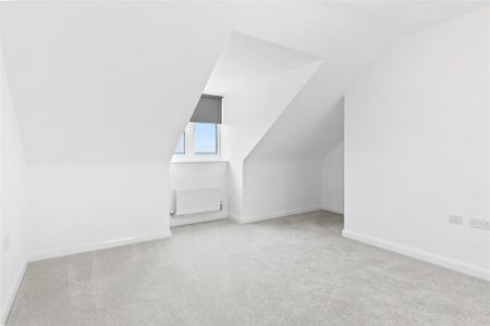 4 bedroom terraced house to rent - Photo 3