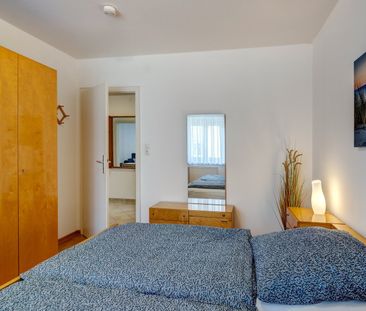 Southern edge of Munich, in quiet neighborhood - Photo 6