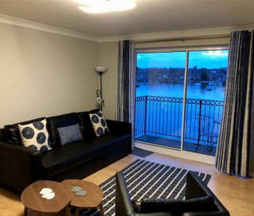 2 bedroom apartment to rent Vespasian Road, Southampton, Hampshire, SO18 - Photo 1